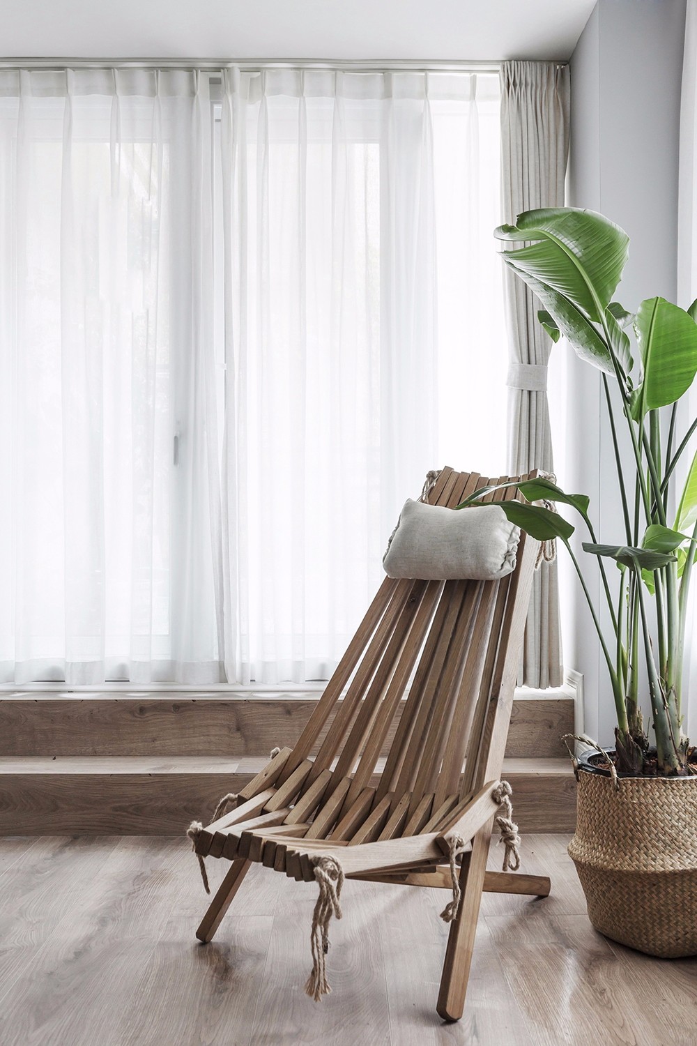 北欧简约风格家装设计室内装修效果图-阳台椅子 北欧简约风格家装设计室内装修效果图-阳台椅子